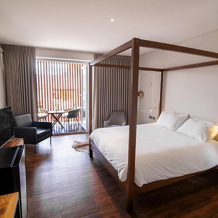 Cosmopolitano Hotel Boutique Santa Cruz de La Sierra Eksteriør billede A room at the hotel